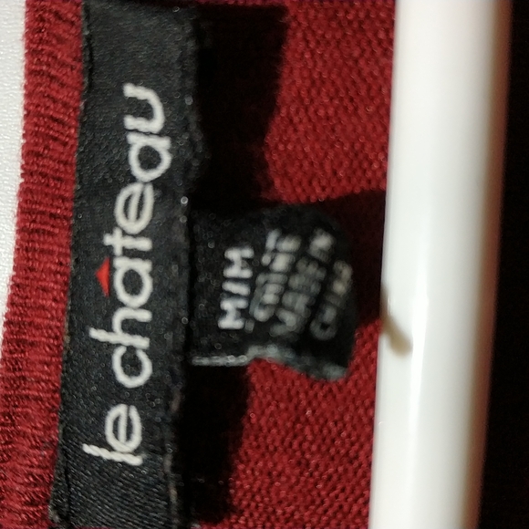 Le Chateau Dark Red round neck quarter sleeve Top size M - Picture 4 of 5